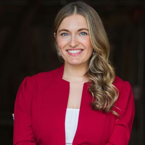 Headshot of Stacey Patterson, LCSW