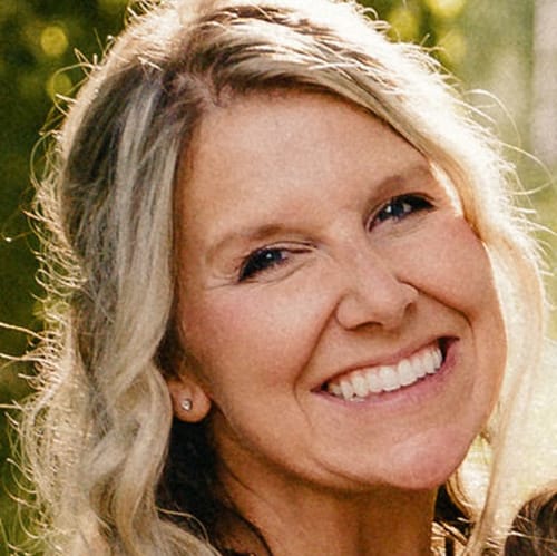 Headshot of Erin Ward, LMSW