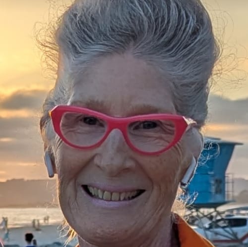 Headshot of Karen Myers, LCSW