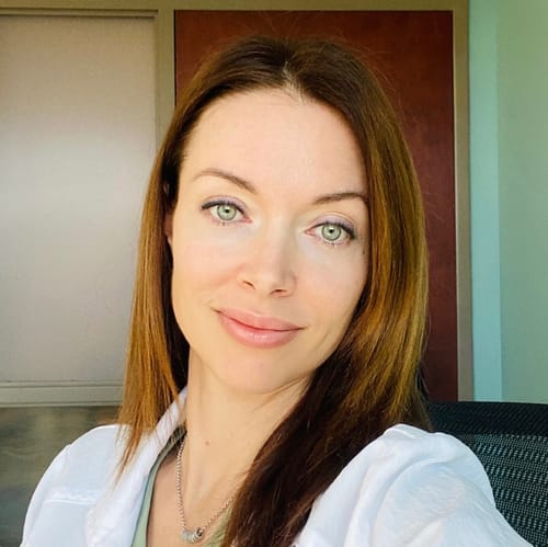 Headshot of Svetlana Famina, MD