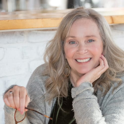 Headshot of Julie Preston Schilling, LCSW
