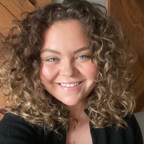 Headshot of Ashlyn Williams, LPCC