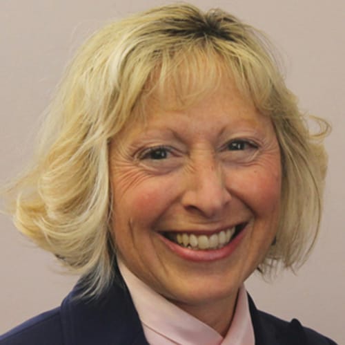 Headshot of Renee ST. Clair, LMFT