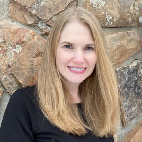 Headshot of Jennifer Levine, LCSW