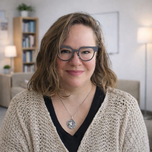 Headshot of Blair Oxford, LPC