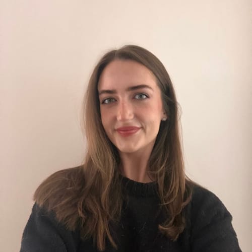 Headshot of Emma Moloney, LMHC