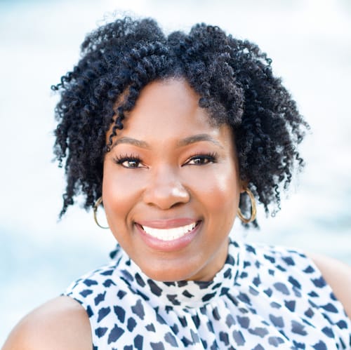Headshot of Donnulette Dulaney, LPC