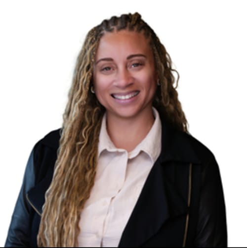 Headshot of Vonchell Lewis, LCSW