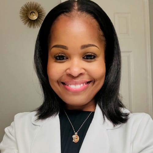 Headshot of Niesha Taylor, APRN_NP