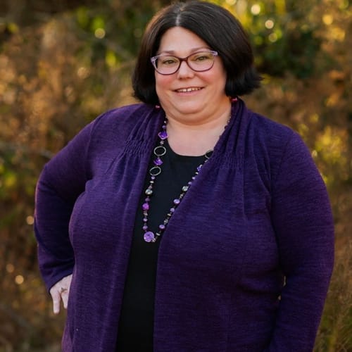 Headshot of Karen Lehmann, LMHC