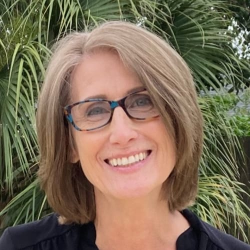 Headshot of Denita Dickson, LCSW