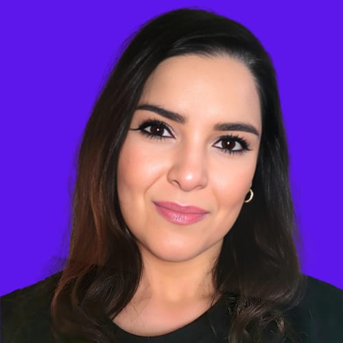 Headshot of Vasti Cedeno, LCSW
