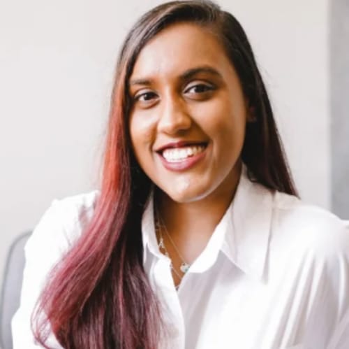 Headshot of Cassandra Singh, LMHC