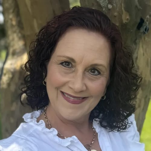 Headshot of Katrina Brown, LMHC