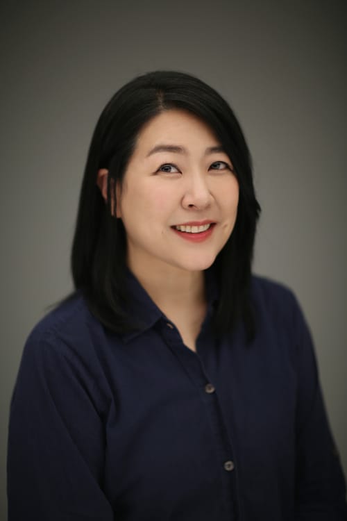 Headshot of Jean Kim, LMFT