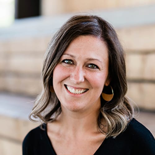 Headshot of Natalie Van Dusen, LICENSED_PSYCHOLOGIST