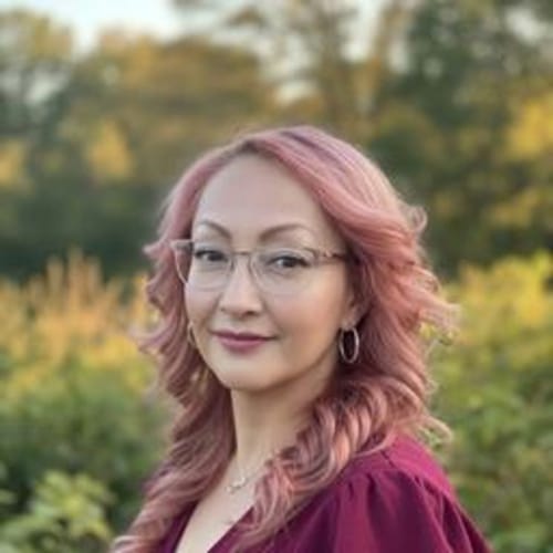 Headshot of Edith Contreras, LPCC
