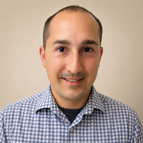 Headshot of Bradley Charbonneau, LCSW