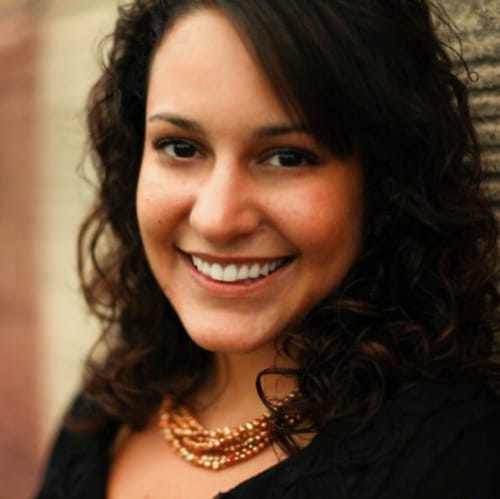 Headshot of Jacqueline Niedzwiecki, LMFT