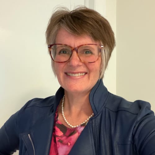 Headshot of Carolyn Rodd, LCSW