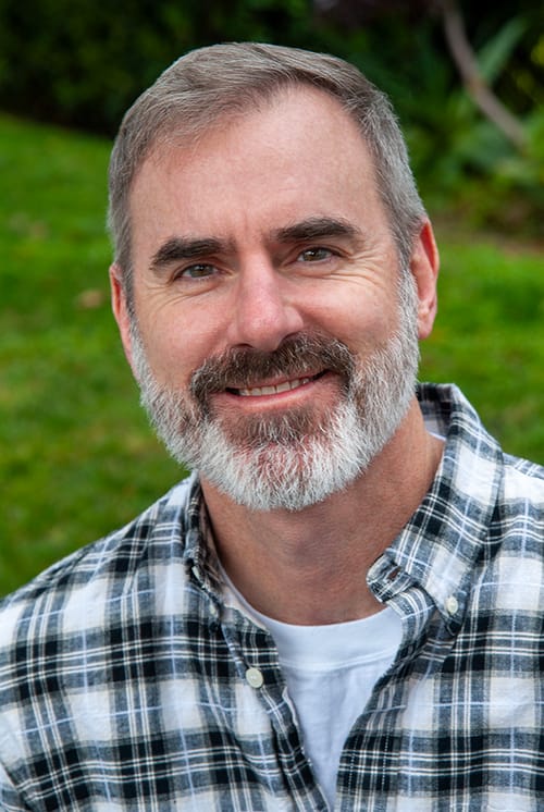 Headshot of Charles Bewley, LMFT