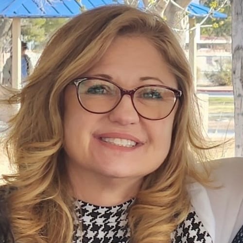 Headshot of Stephanie Partida, LCSW