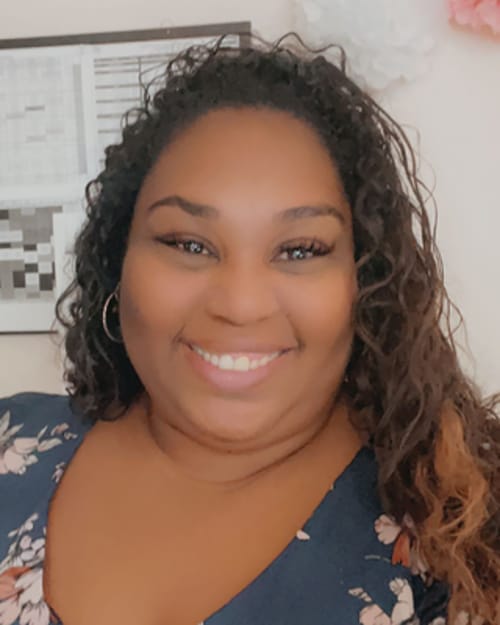 Headshot of Nyesha Logan, LICSW
