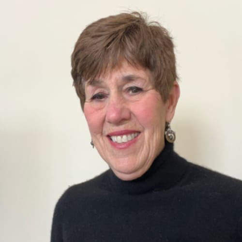 Headshot of Mary Baumgartner, LCSW