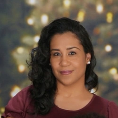 Headshot of Anais Bailly, LCSW