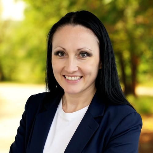Headshot of Deborah Lyons, APRN