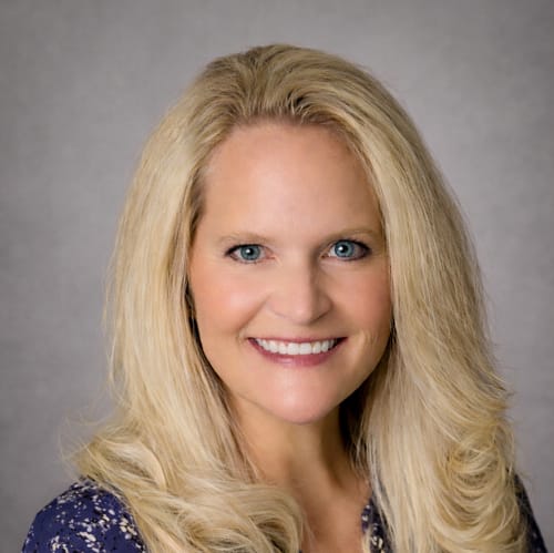 Headshot of Elizabeth Hunkins, LCSW_OUT_OF_STATE