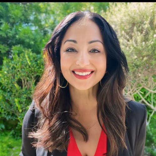 Headshot of Michelle Bahy, LMFT
