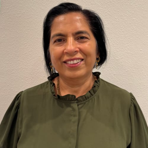 Headshot of Anjana Kathuria, LCSW