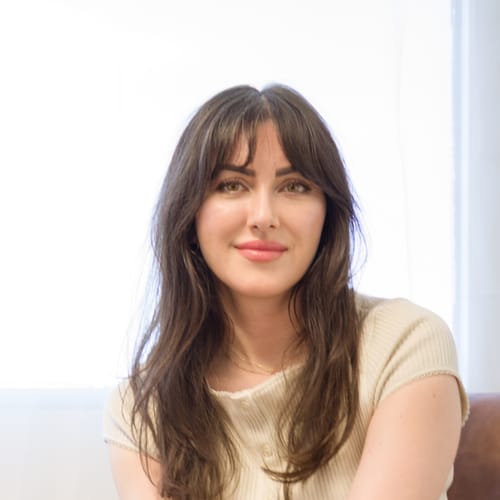 Headshot of Joanna Farah, LMFT