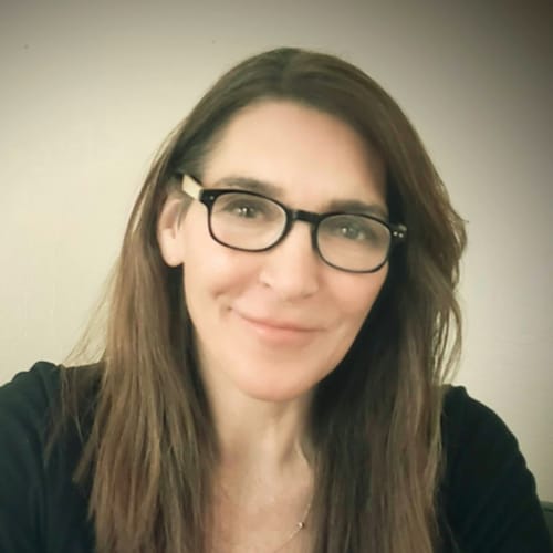 Headshot of Gila LoBue, LCSW
