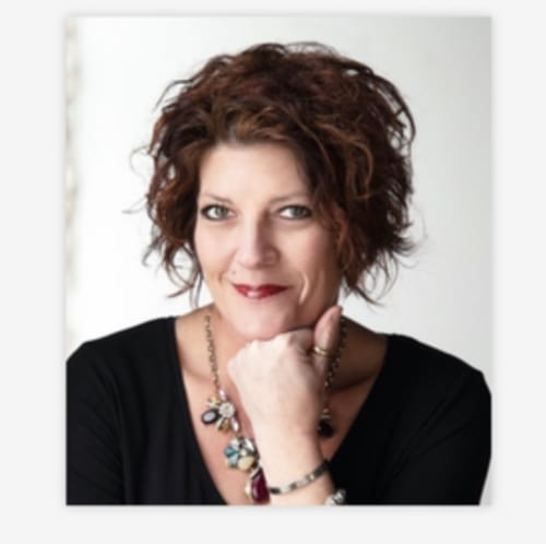 Headshot of Emily Stripling, LMFT
