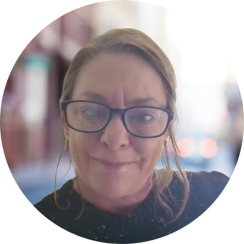 Headshot of Laura Seese, LCSW