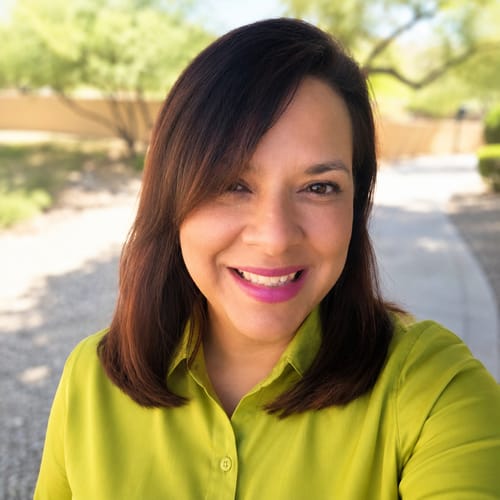 Headshot of Mariel Camacho Cruz, LPC
