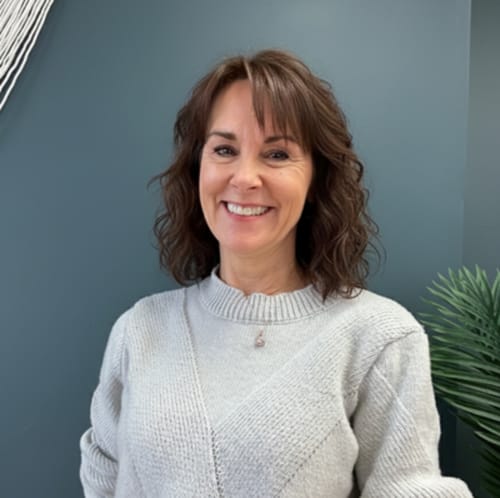 Headshot of Dondra Agovino, LPC