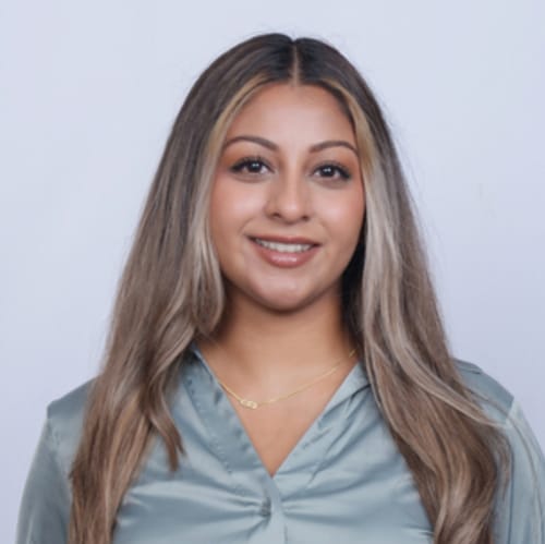 Headshot of Gurpreet Chahil, LMFT