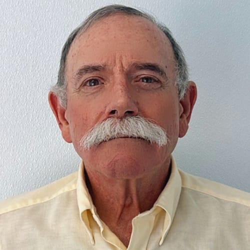 Headshot of James Cardellino, LICENSED_PSYCHOLOGIST