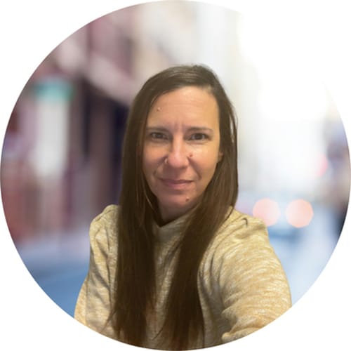Headshot of Justine Sher, LCSW