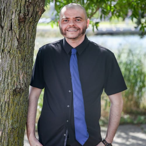 Headshot of Nate Pseekos, PSYCHOLOGIST