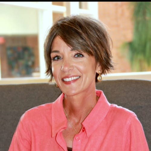 Headshot of Amanda Crump, LPC
