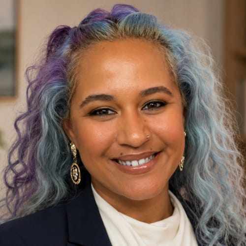 Headshot of Emily Martinez, LMFT