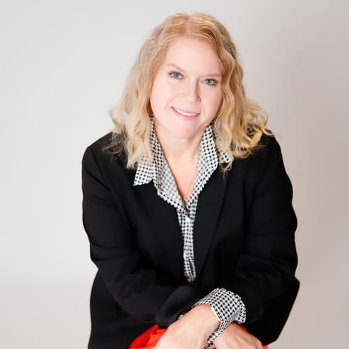 Headshot of Teresa Coral-Clark, LCSW