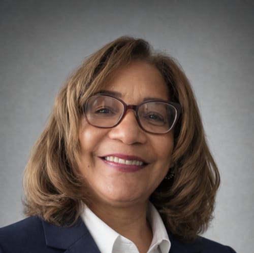 Headshot of Oneida Burgos, LCSW