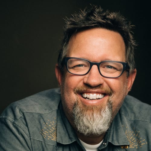Headshot of Casey Kapple, LCPC