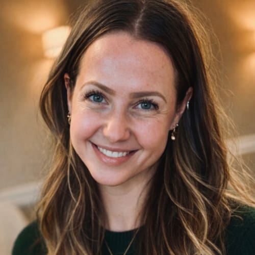 Headshot of Alexandra Mezeul, LCSW_OUT_OF_STATE