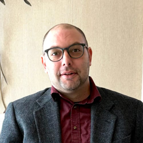 Headshot of Sam Steinbock, LCSW